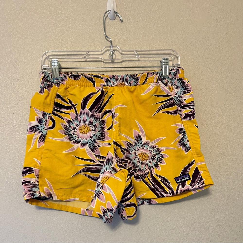 Patagonia Women’s Baggies Floral Boardshort Yellow Size Small Athletic Shorts 5”